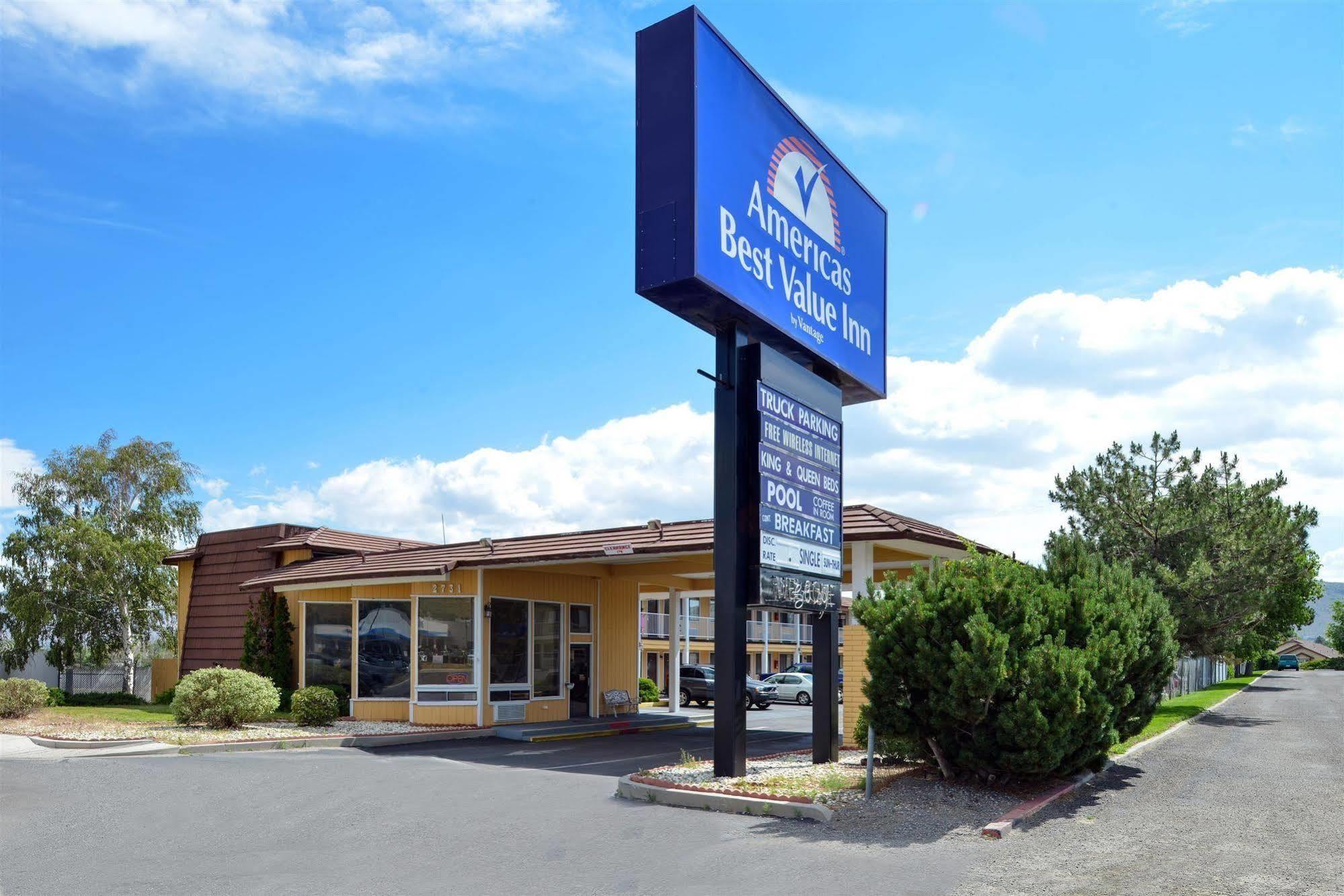 Americas Best Value Inn - Carson Stadt Exterior foto